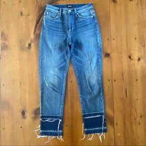 HUDSON DISTRESSED STRAIGHT JEANS